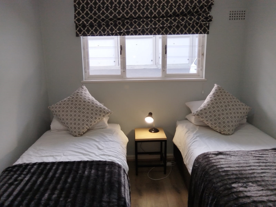 To Let 2 Bedroom Property for Rent in Bay View Village Western Cape